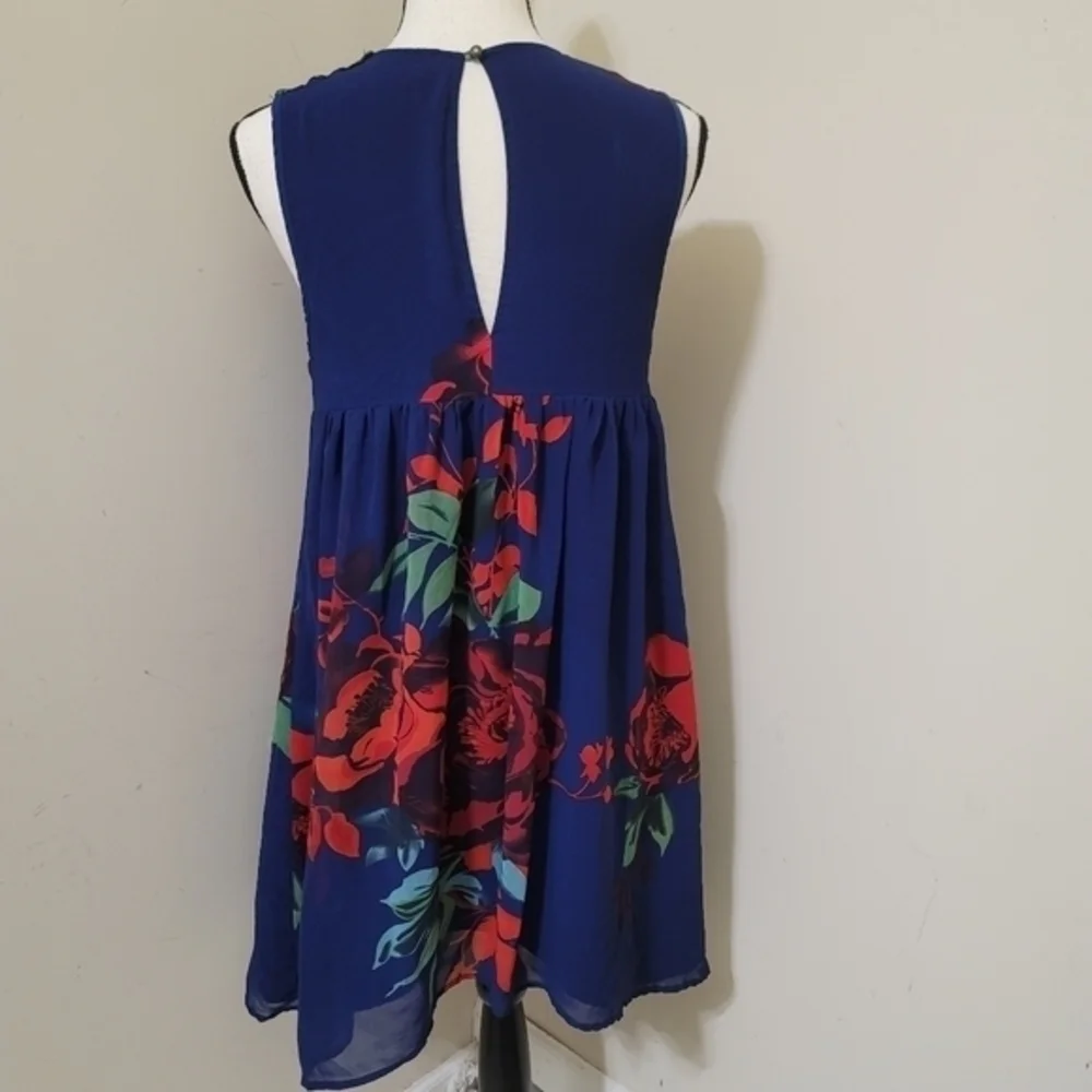 Patterson J Kincaid Sleeveless Floral Lined Swing‎ Dress size XS Blue Red